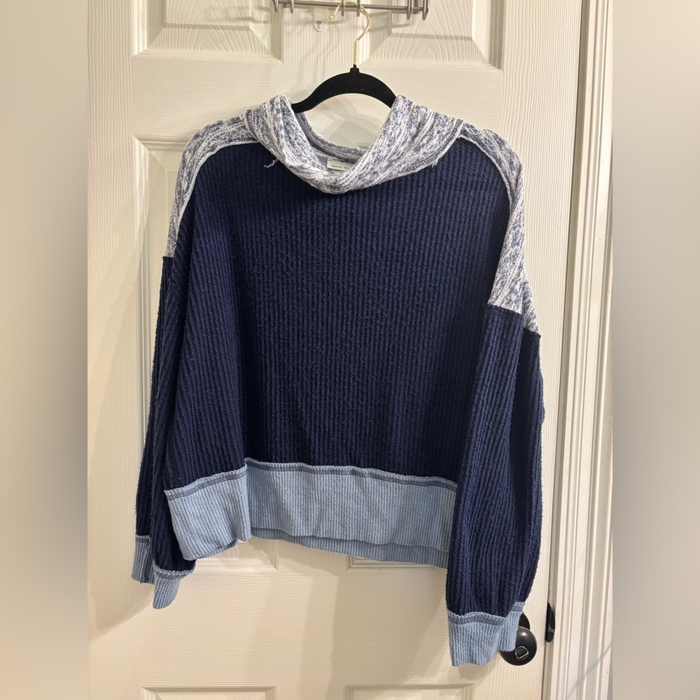 Turtle-Neck sweater